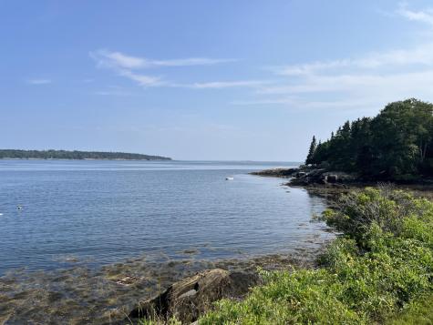 15 Fisherman's Cove Portland ME 04019