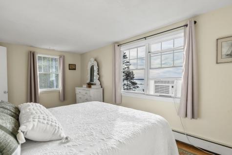 37 Frost Fish Cove Road Harpswell ME 04079