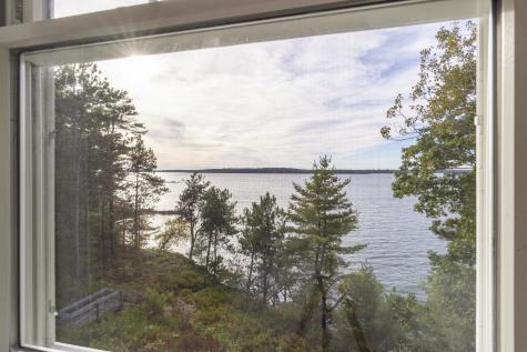 37 Frost Fish Cove Road Harpswell ME 04079