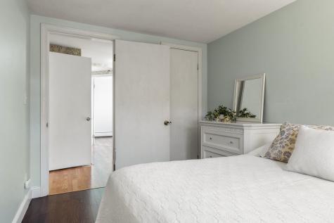 37 Frost Fish Cove Road Harpswell ME 04079