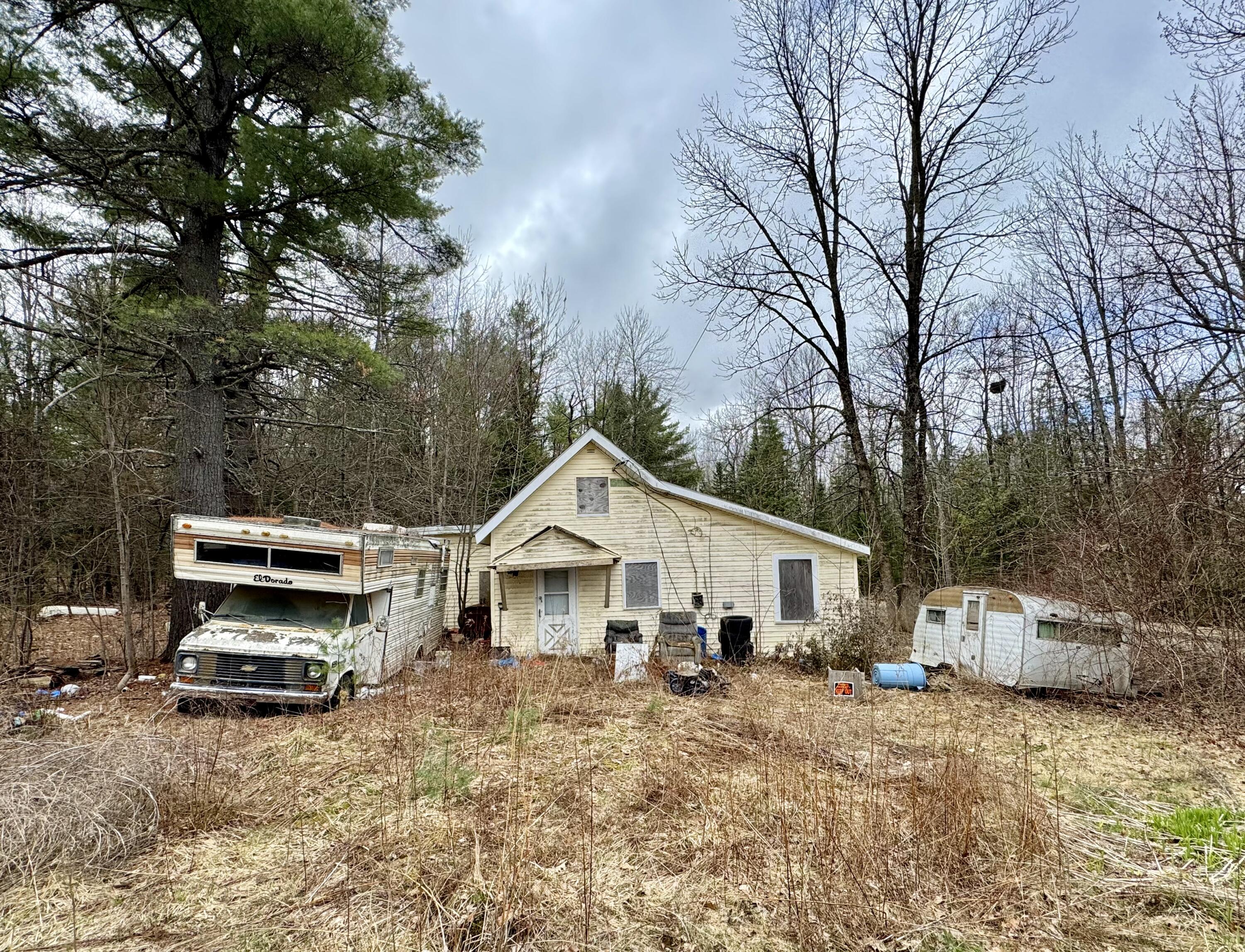 95 Mcnally Road Clinton ME 04927