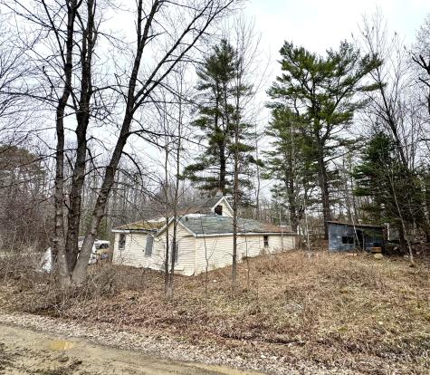 95 Mcnally Road Clinton ME 04927