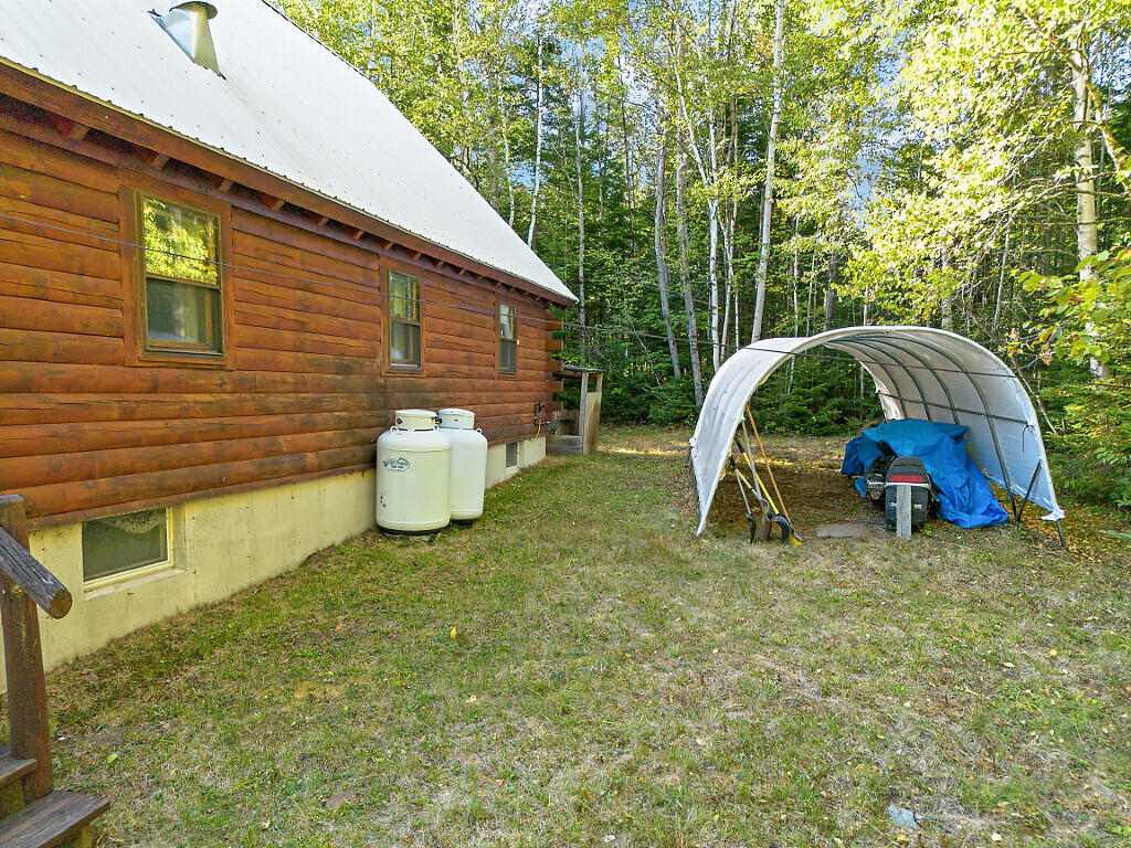 11 Woods Road Dallas Plt ME 04970