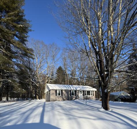 6 Castle Terrace Scarborough ME 04074