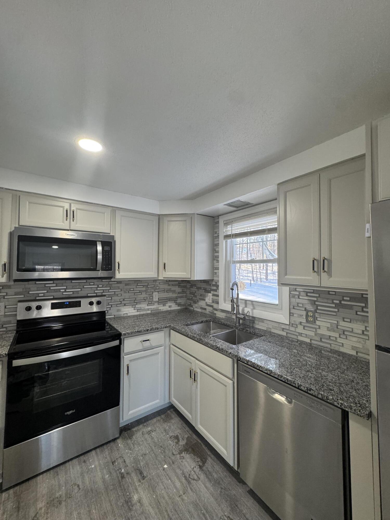 6 Castle Terrace Scarborough ME 04074