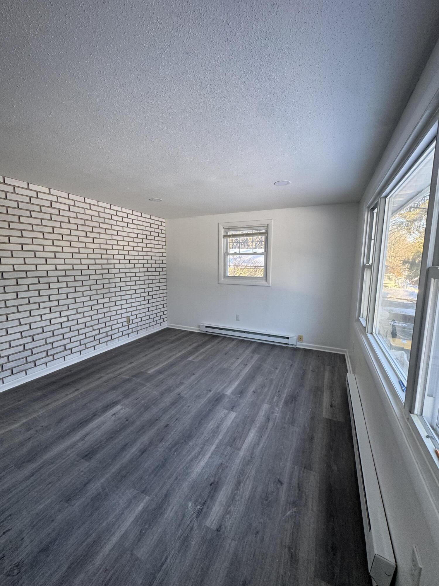 6 Castle Terrace Scarborough ME 04074