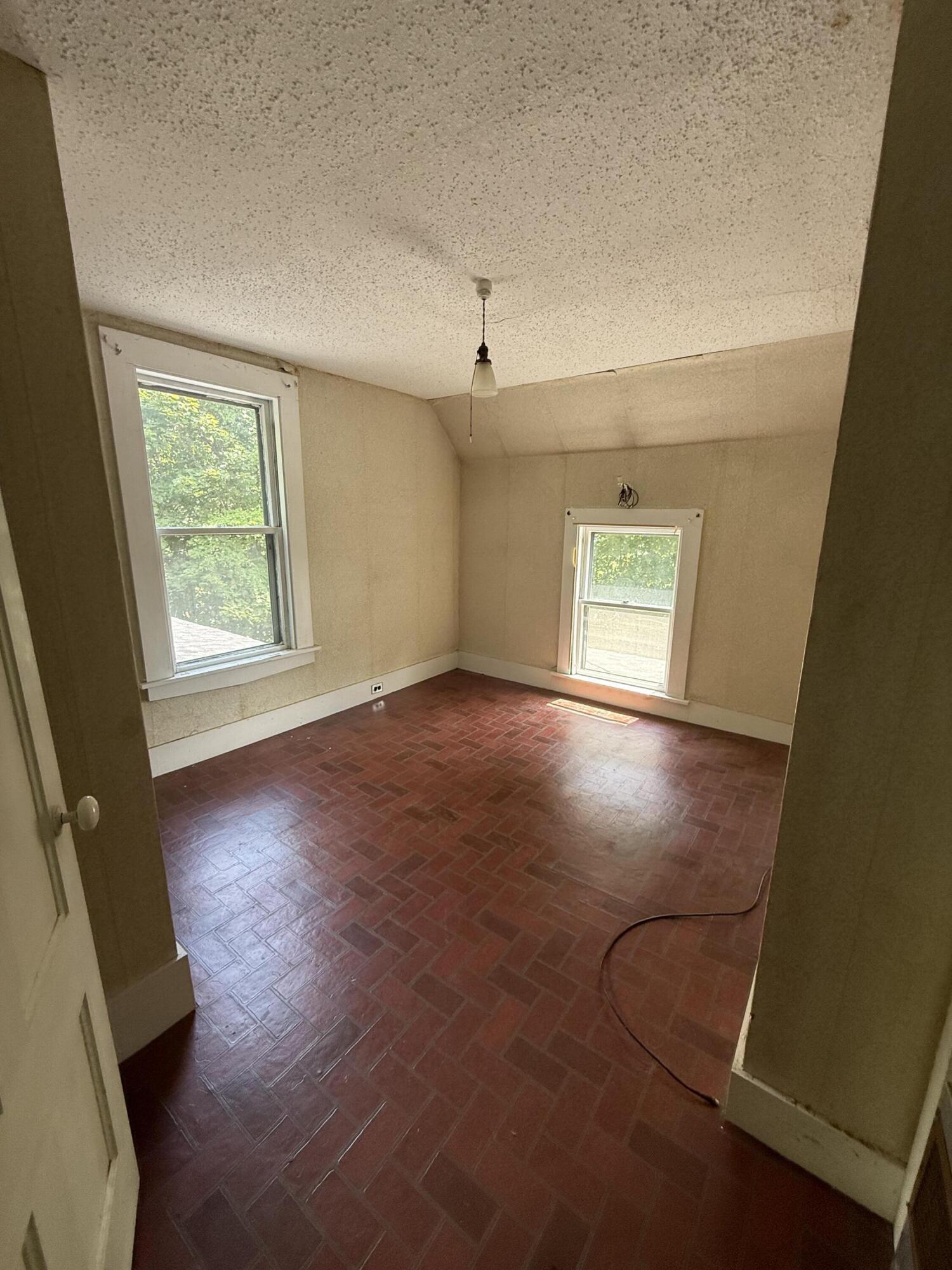 11 Allen Street Augusta ME 04330