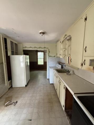 11 Allen Street Augusta ME 04330