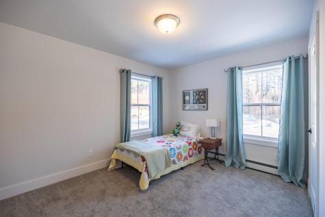 4 Stream Side Drive Lewiston ME 04240