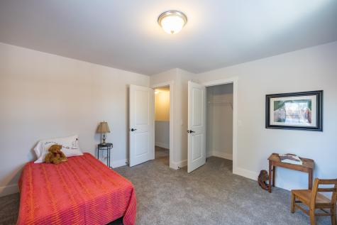 4 Stream Side Drive Lewiston ME 04240