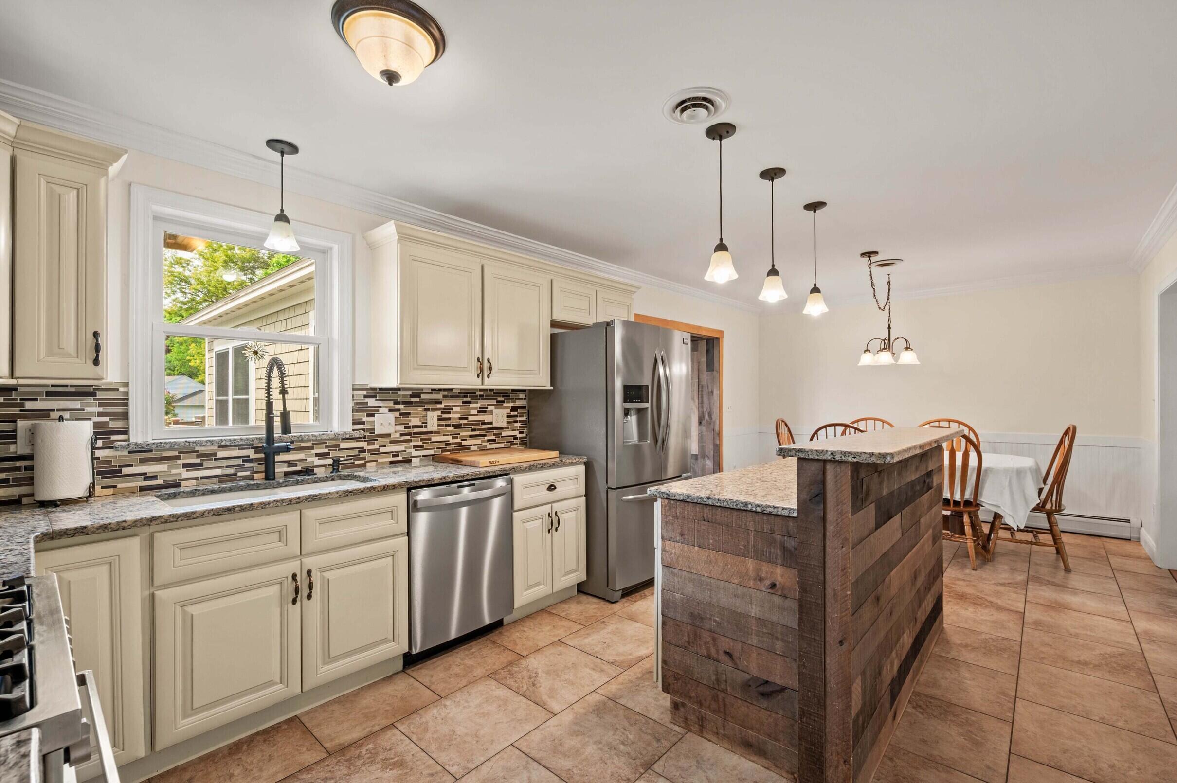 19 Alberta Drive Westbrook ME 04092