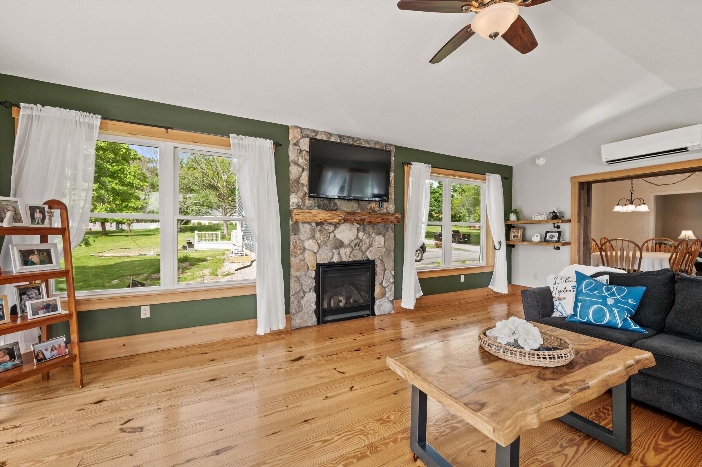 19 Alberta Drive Westbrook ME 04092