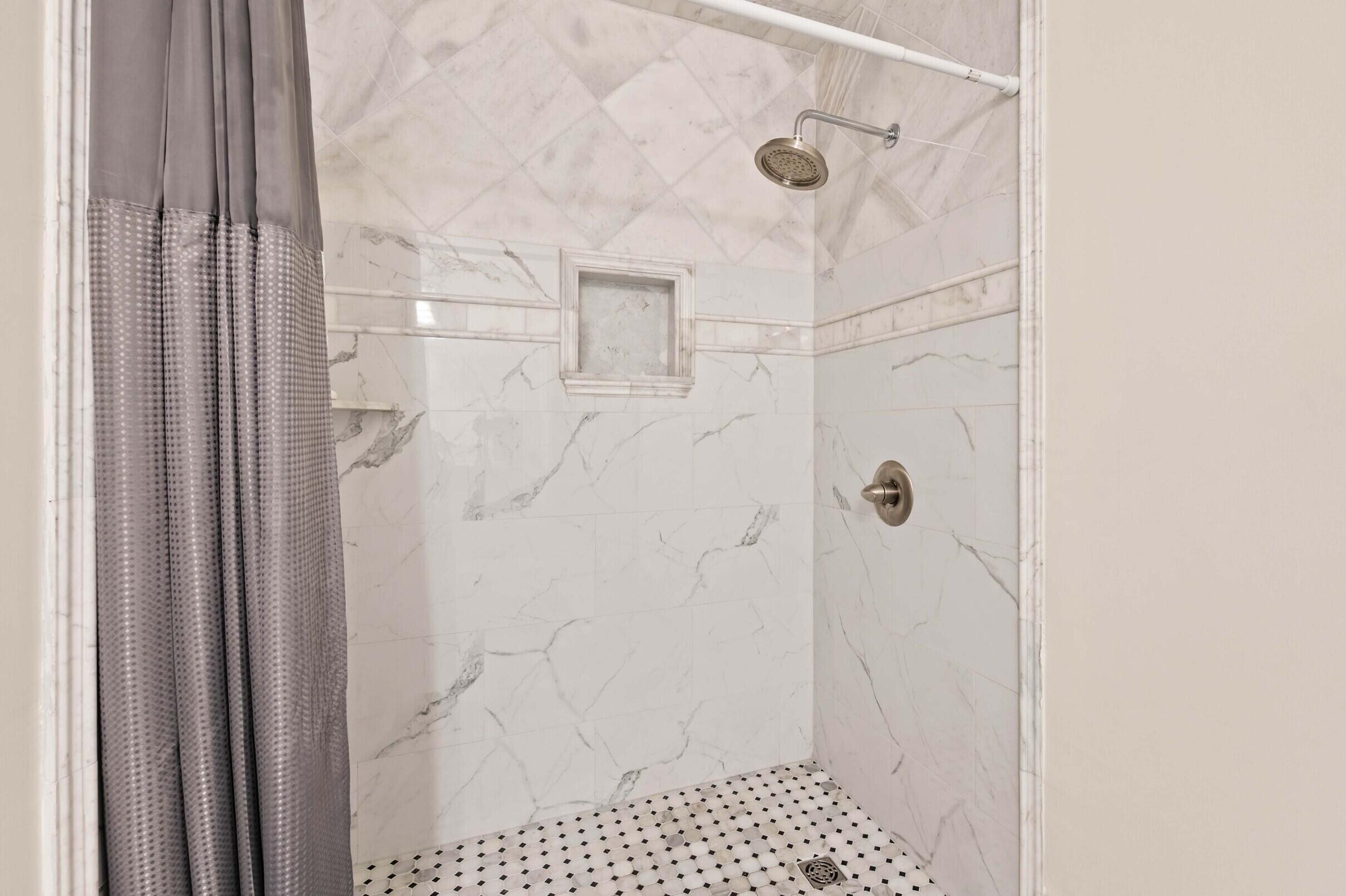 19 Alberta Drive Westbrook ME 04092