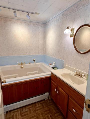 679 Neck Road China ME 04358