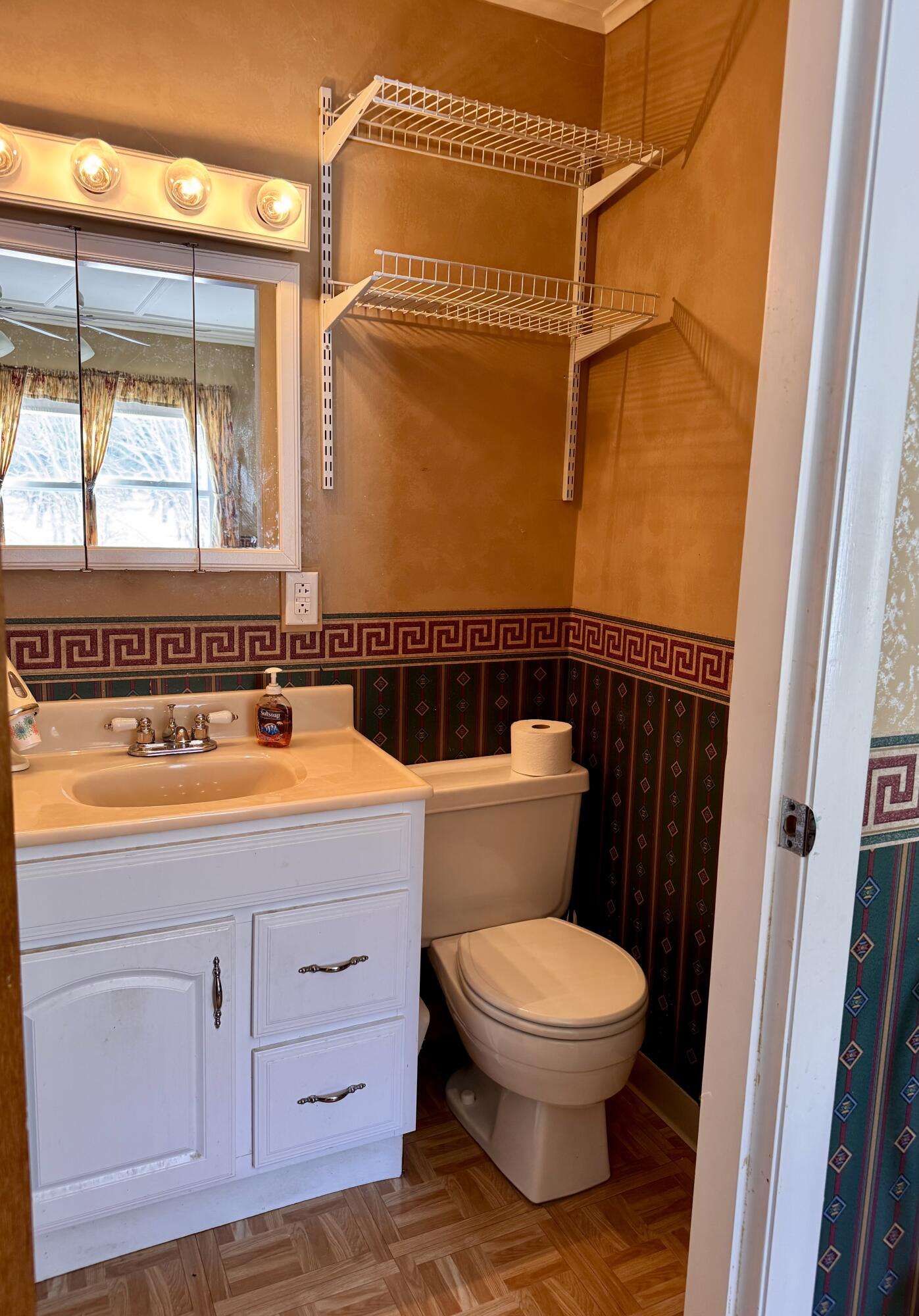 679 Neck Road China ME 04358