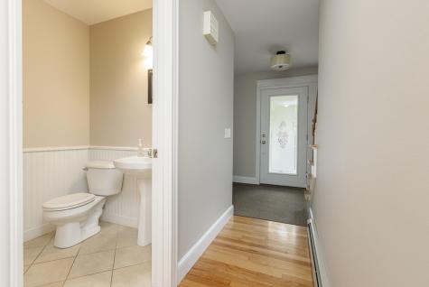 2 Knight Hill Road Falmouth ME 04105