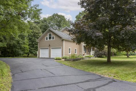2 Knight Hill Road Falmouth ME 04105