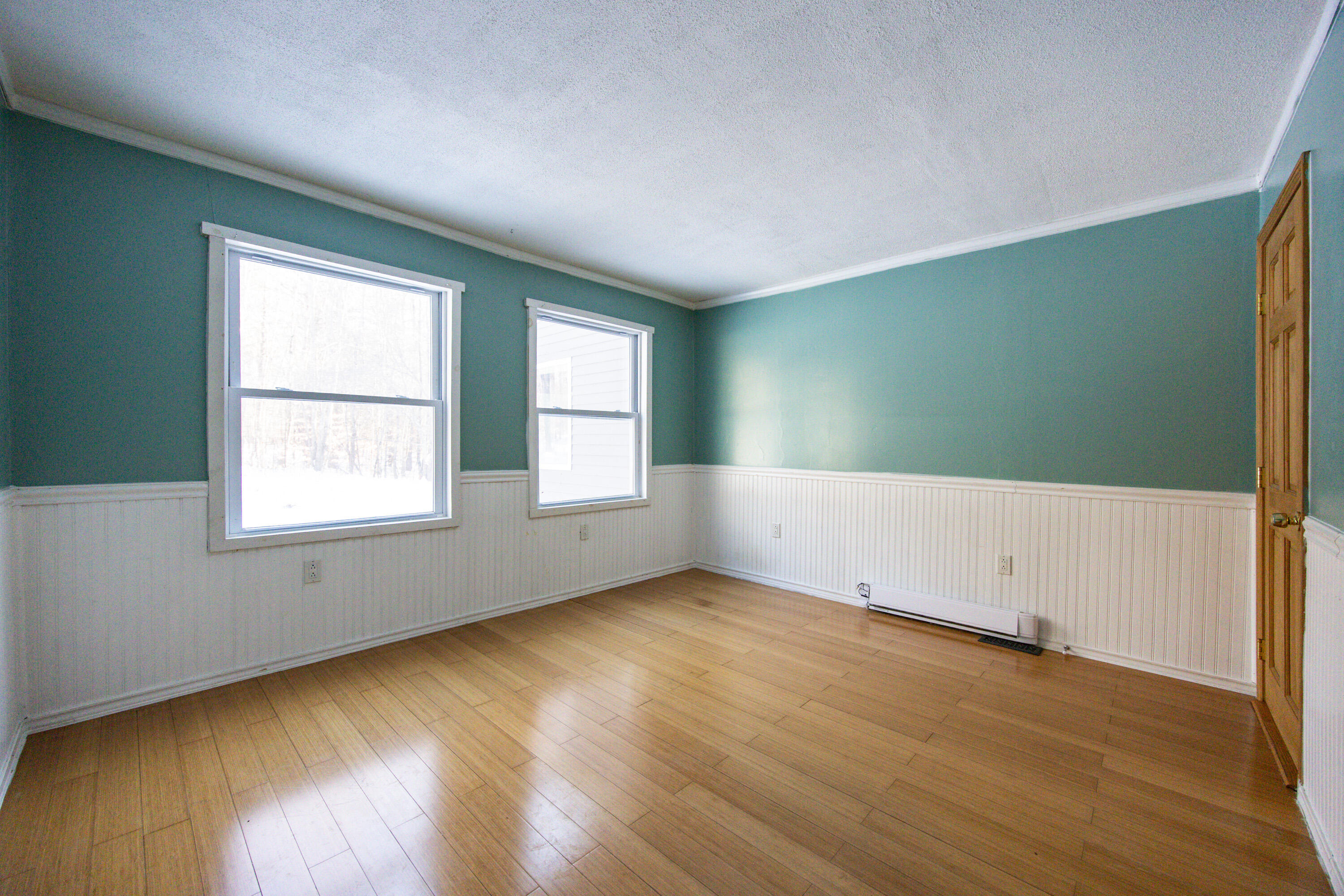 112 N Raymond Road Gray ME 04039