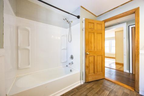 112 N Raymond Road Gray ME 04039