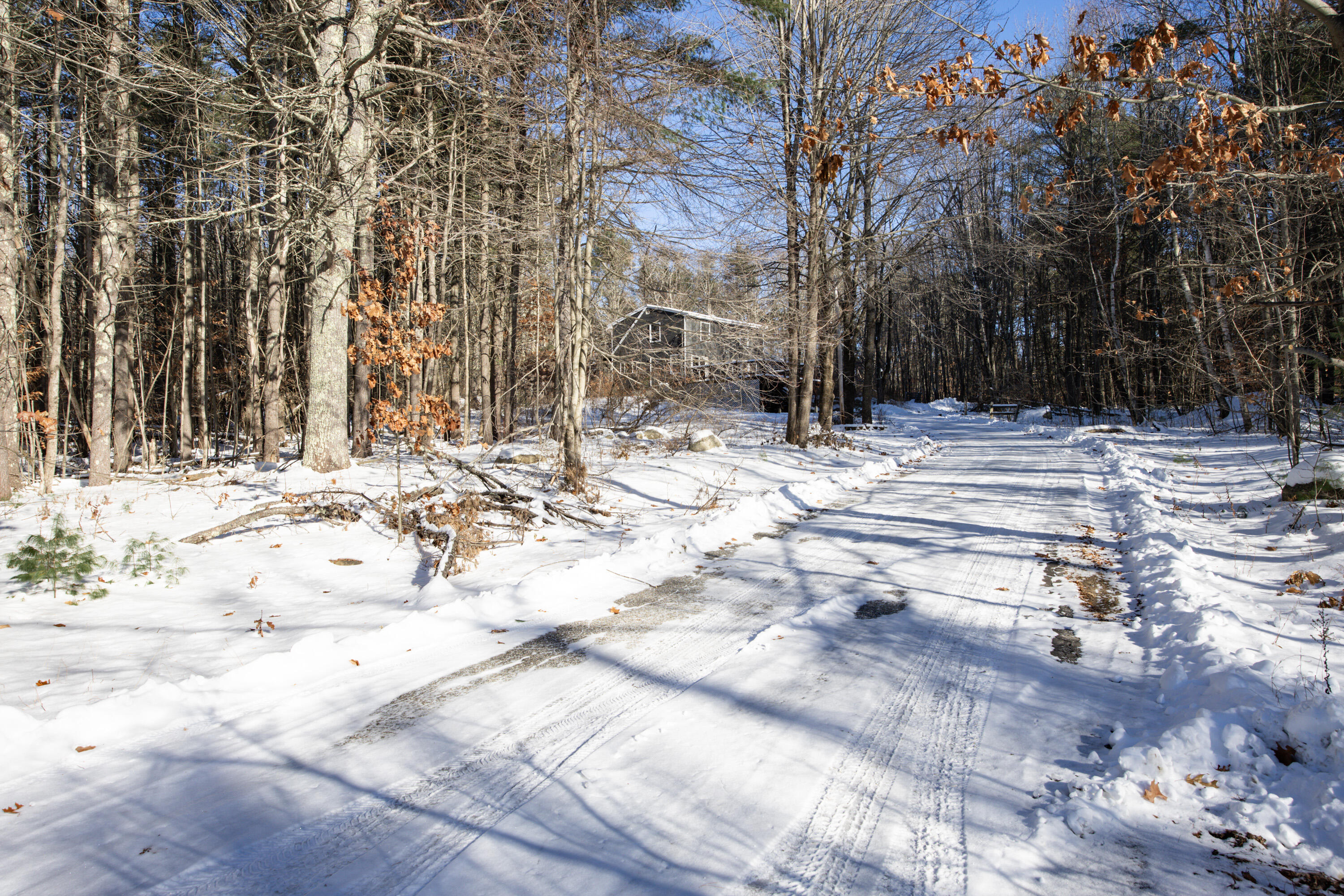 112 N Raymond Road Gray ME 04039