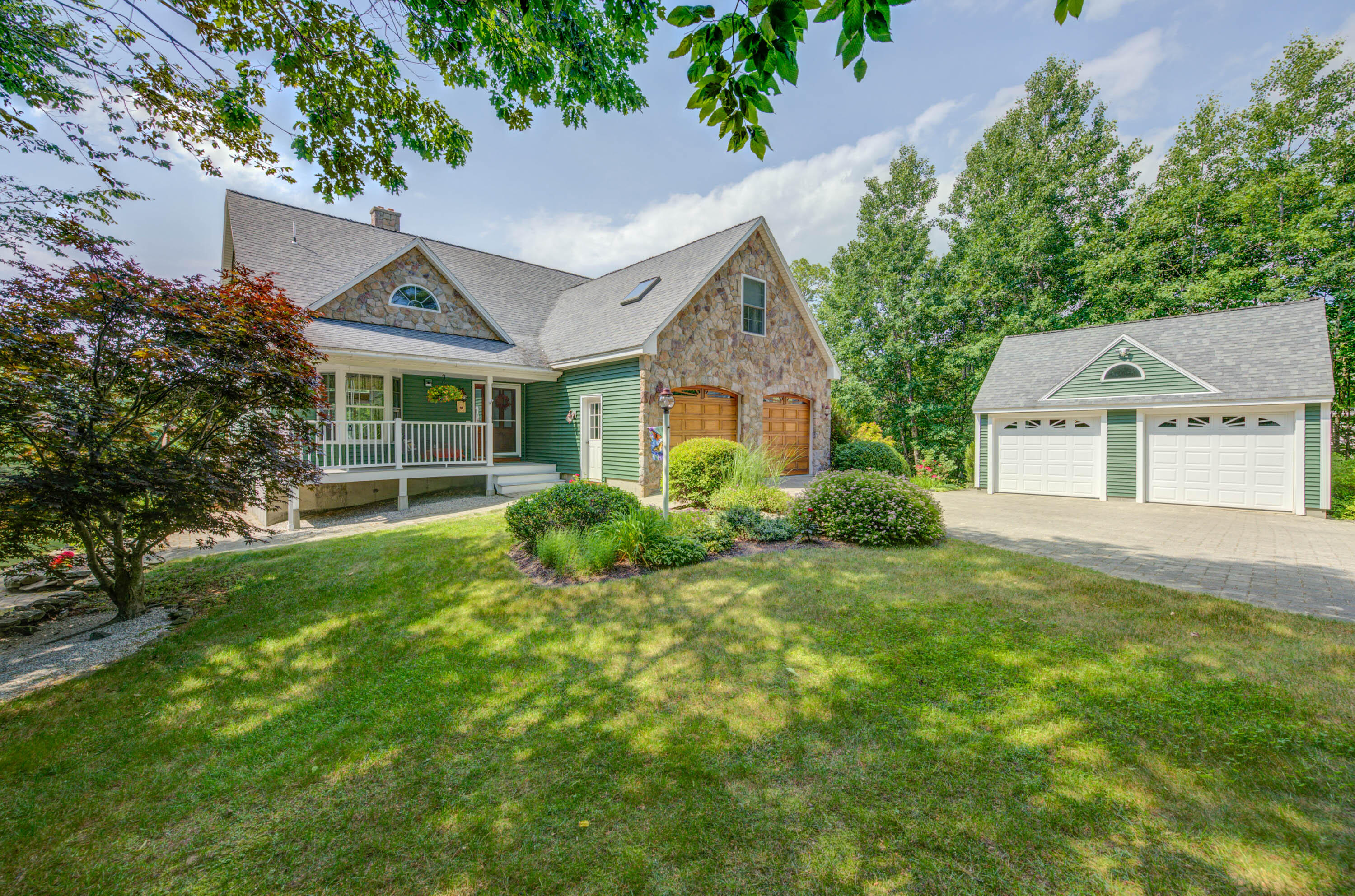 11 Washington Court Naples ME 04055