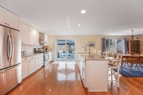 27 Surf Lane Kennebunk ME 04043