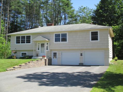 7 Rejane Avenue Lewiston ME 04240