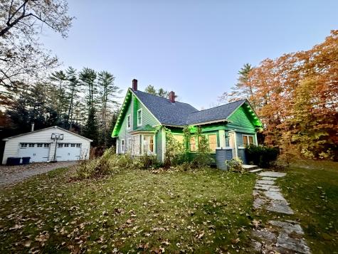 7 Old Lewiston Road Monmouth ME 04265