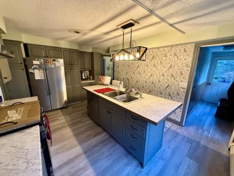 7 Old Lewiston Road Monmouth ME 04265