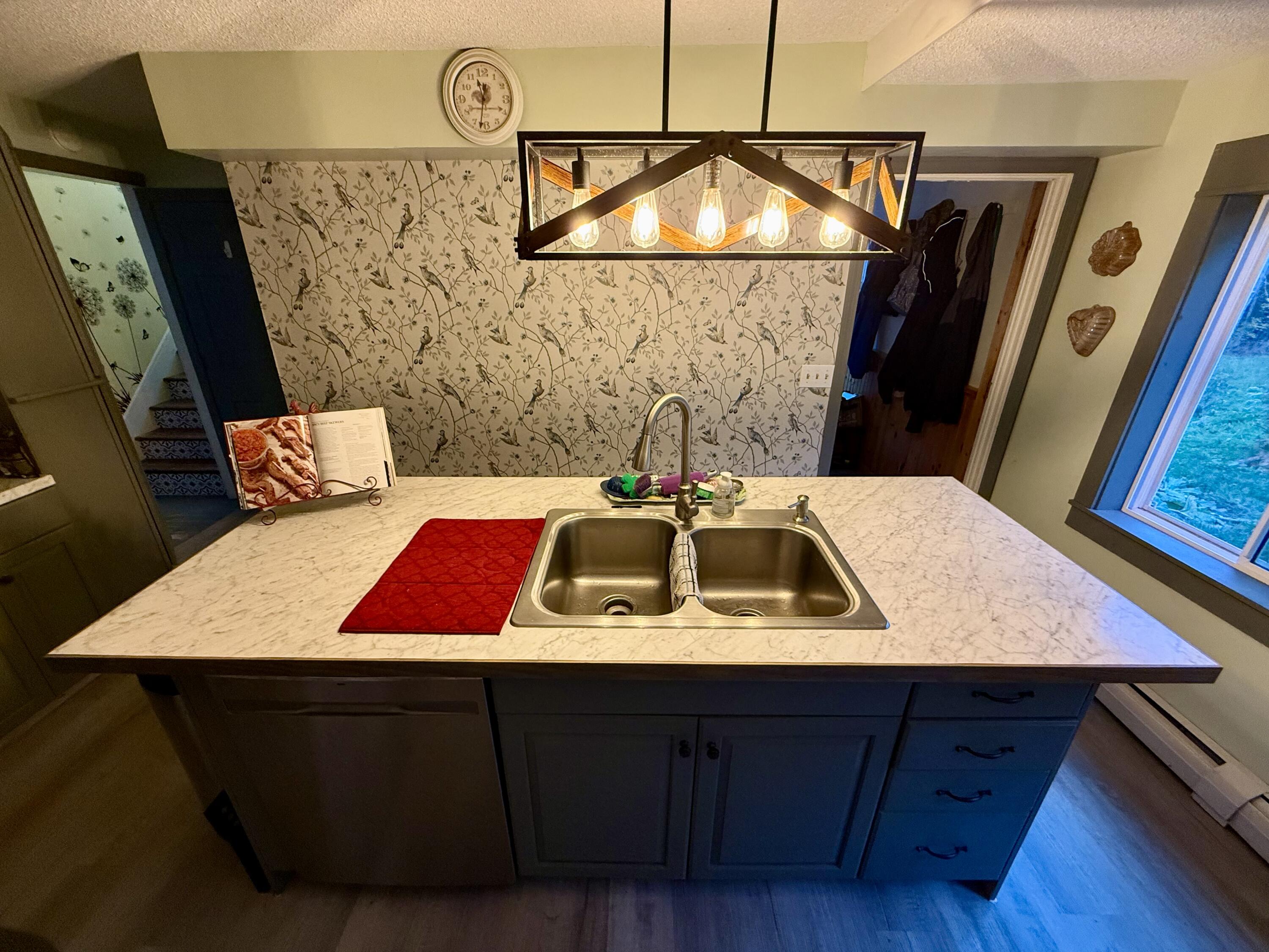 7 Old Lewiston Road Monmouth ME 04265