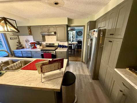 7 Old Lewiston Road Monmouth ME 04265