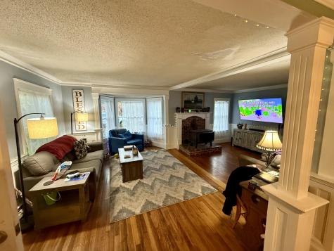 7 Old Lewiston Road Monmouth ME 04265