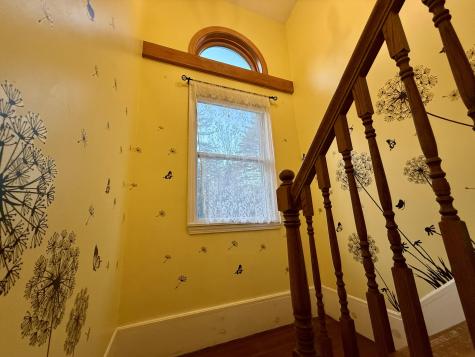 7 Old Lewiston Road Monmouth ME 04265