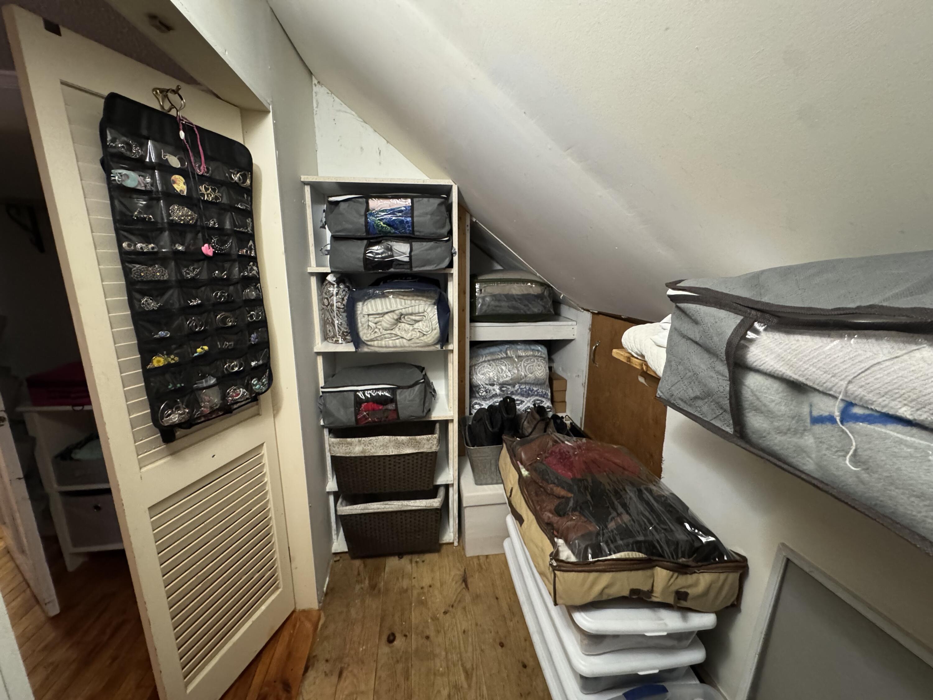 7 Old Lewiston Road Monmouth ME 04265