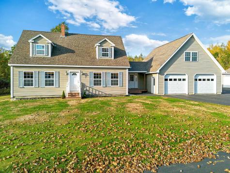 57 Elm Lane Windsor ME 04363