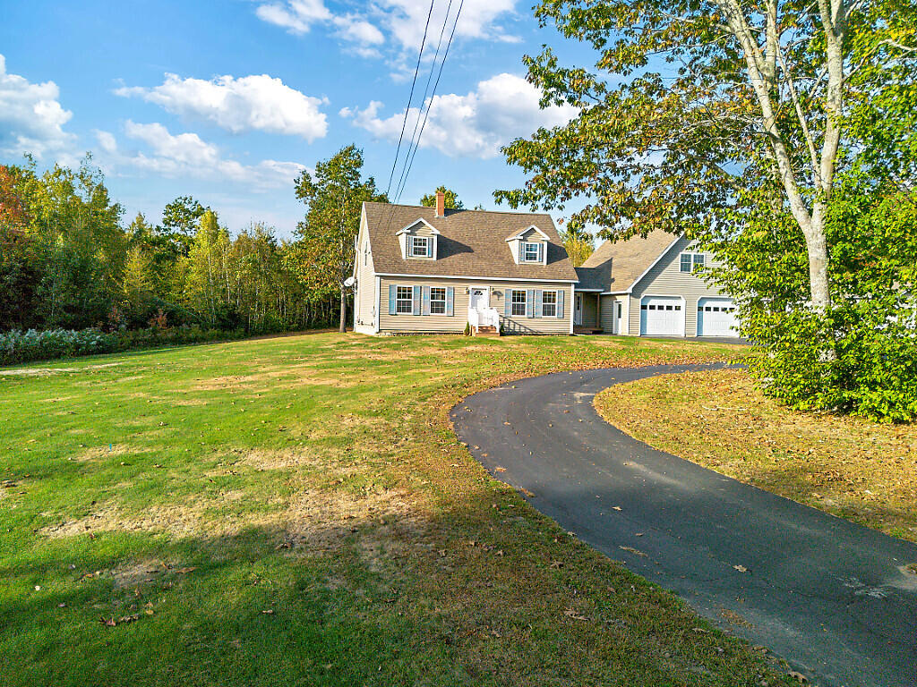57 Elm Lane Windsor ME 04363