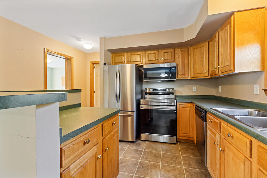 57 Elm Lane Windsor ME 04363