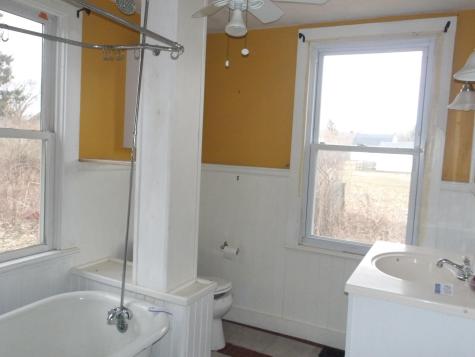 616 Old County Road Rockland ME 04841