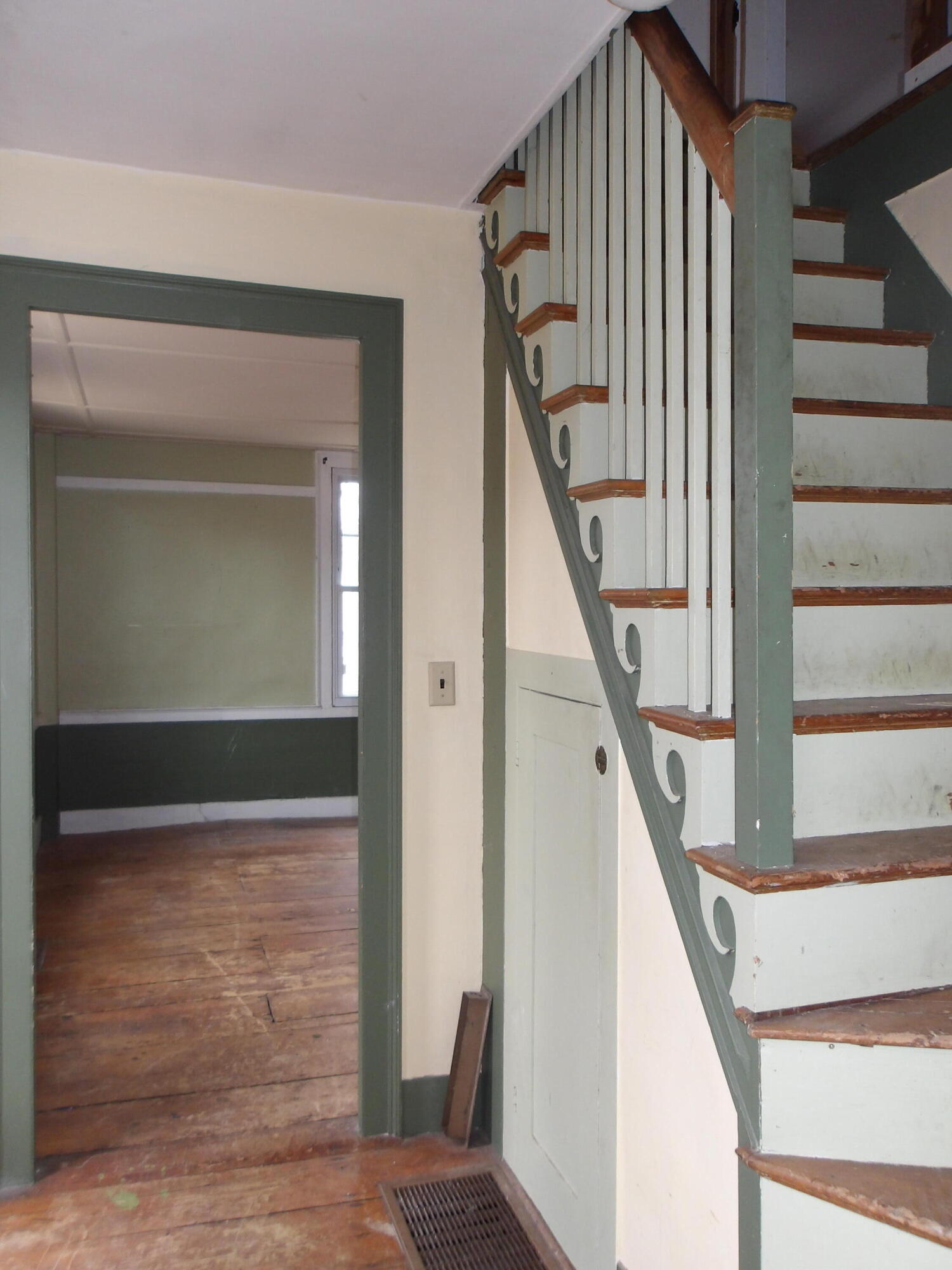 616 Old County Road Rockland ME 04841