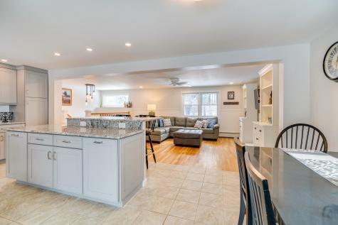 265 Portland Street Yarmouth ME 04096