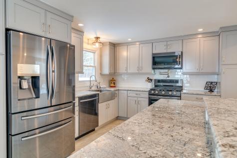 265 Portland Street Yarmouth ME 04096