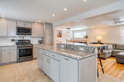 265 Portland Street Yarmouth ME 04096
