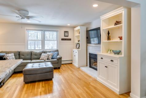 265 Portland Street Yarmouth ME 04096