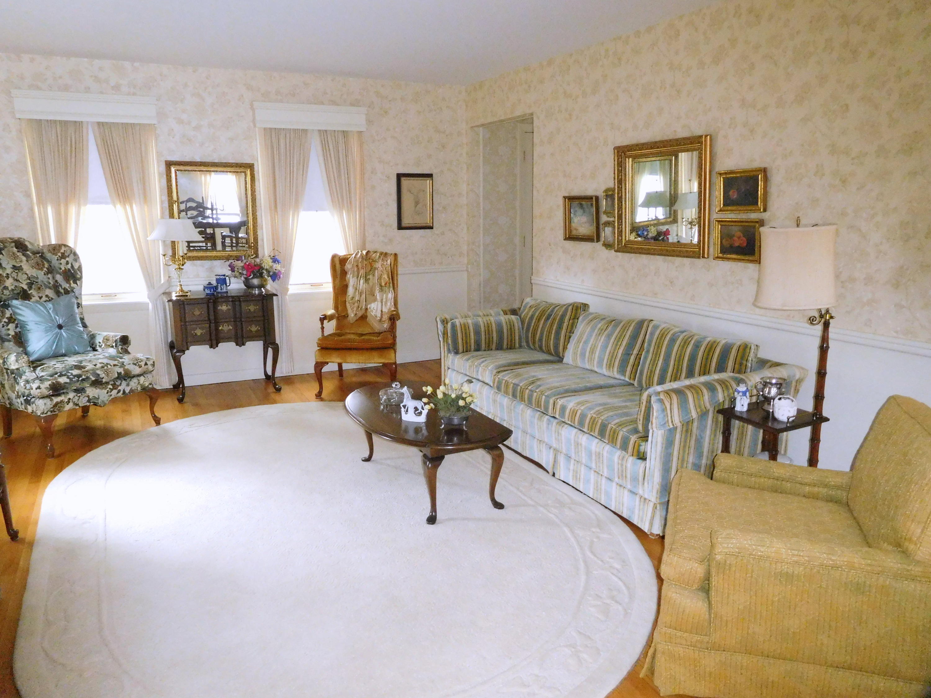 10 Hillside Avenue Auburn ME 04210