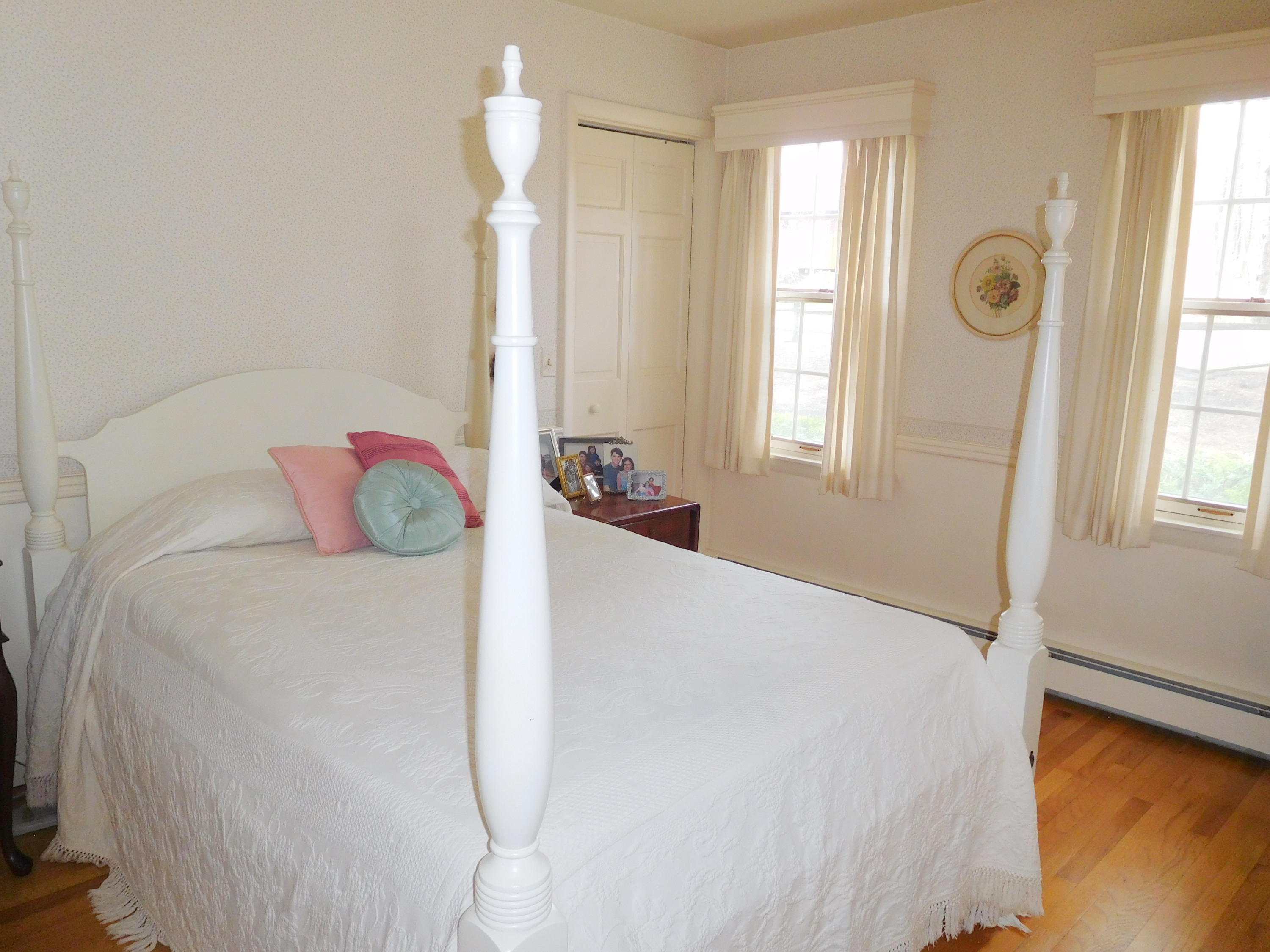 10 Hillside Avenue Auburn ME 04210