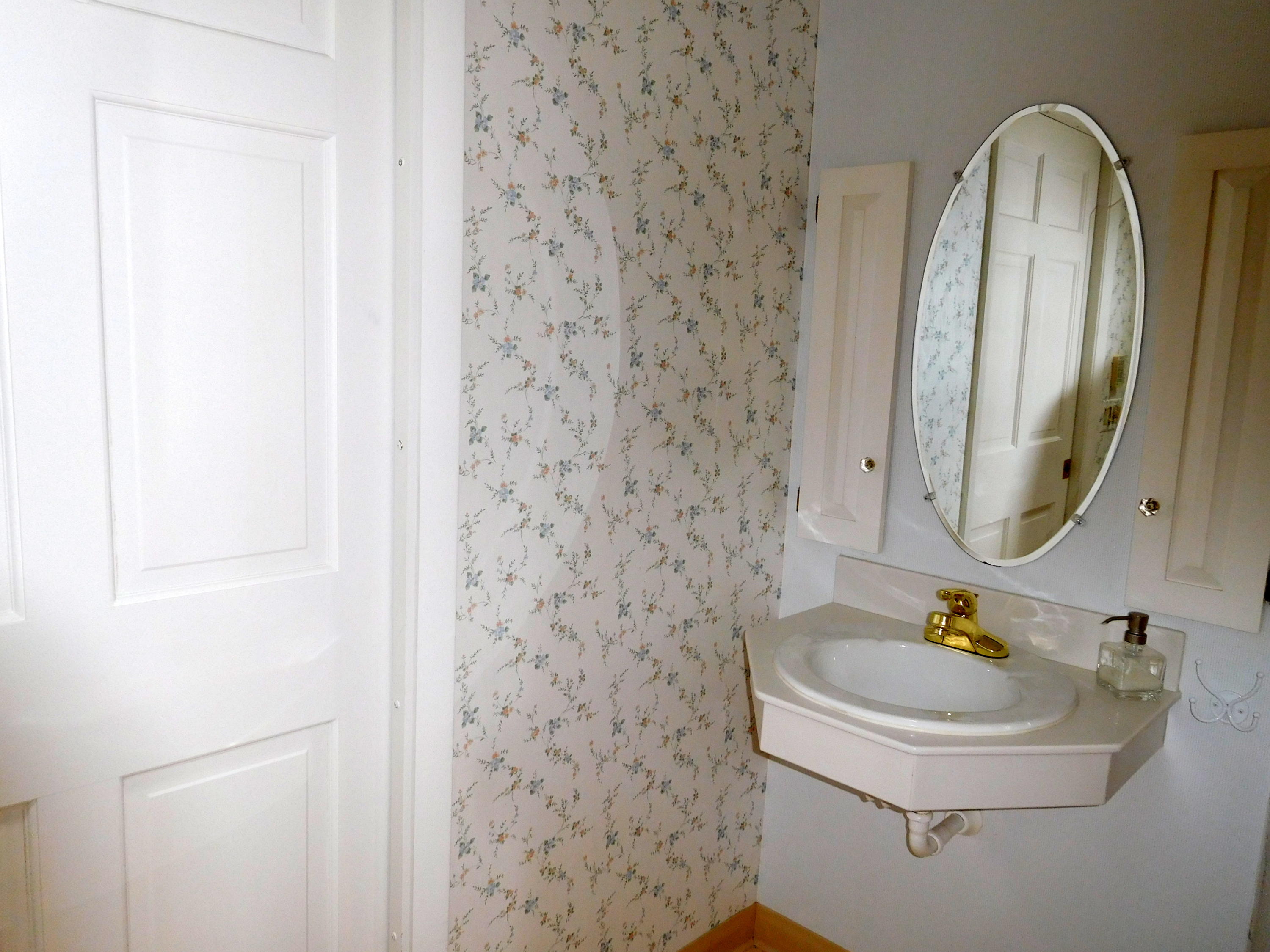 10 Hillside Avenue Auburn ME 04210