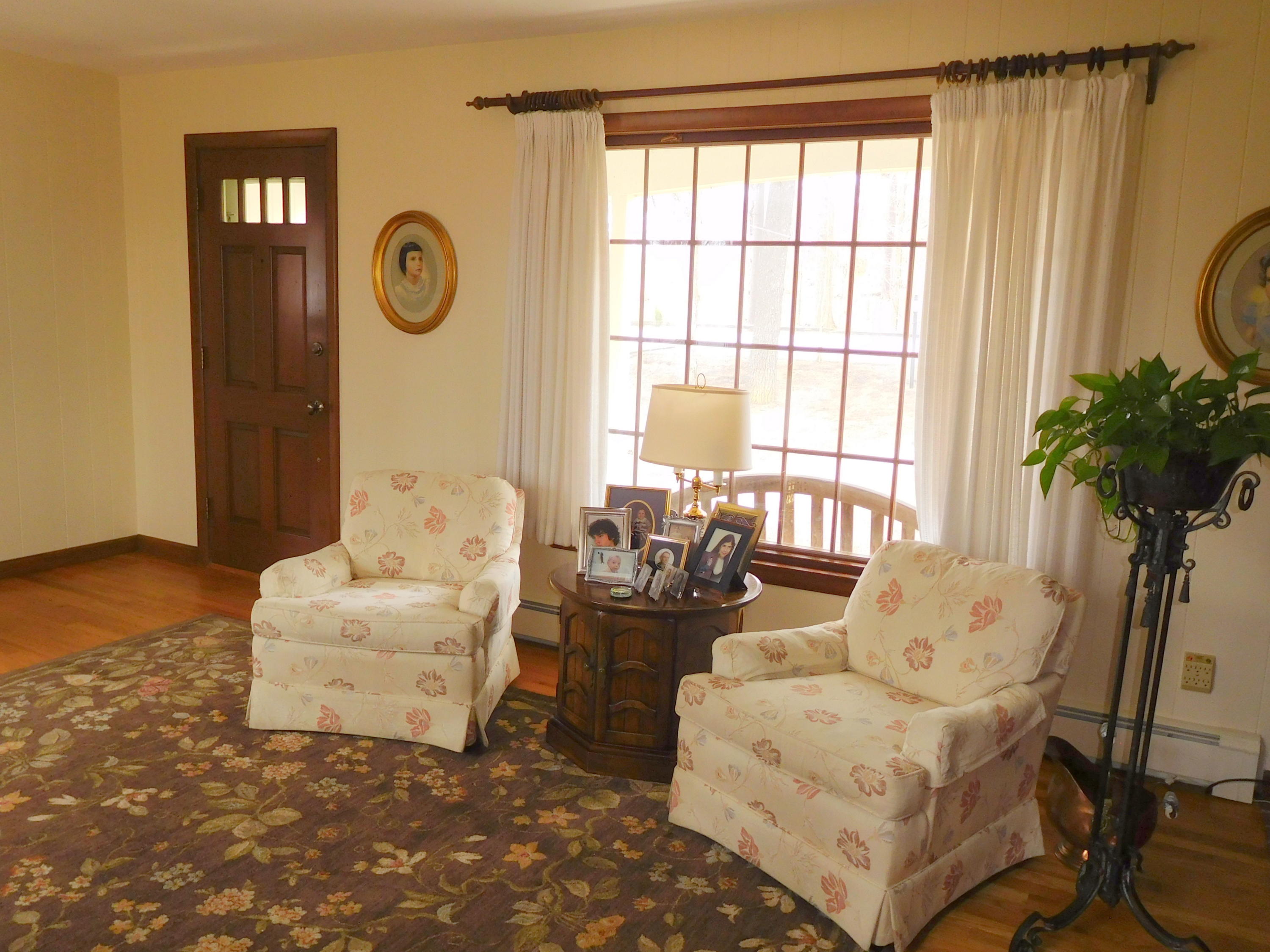10 Hillside Avenue Auburn ME 04210