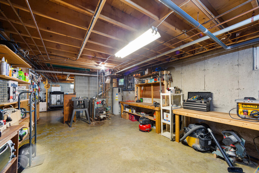 36 Purinton Avenue Augusta ME 04330