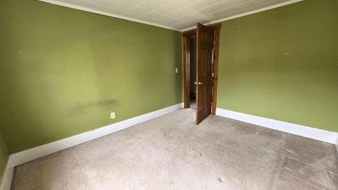 394 Linnell Street Rumford ME 04276