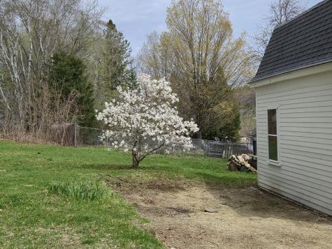 394 Linnell Street Rumford ME 04276